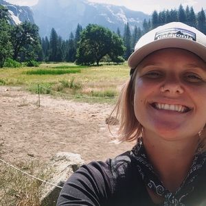 Meet your Posher, Cassie